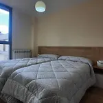 Duplex Terraza Golf 3 2 Banos بيت للعطل Sabiñánigo