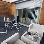 Duplex Terraza Golf 3 2 Banos بيت للعطل Sabiñánigo